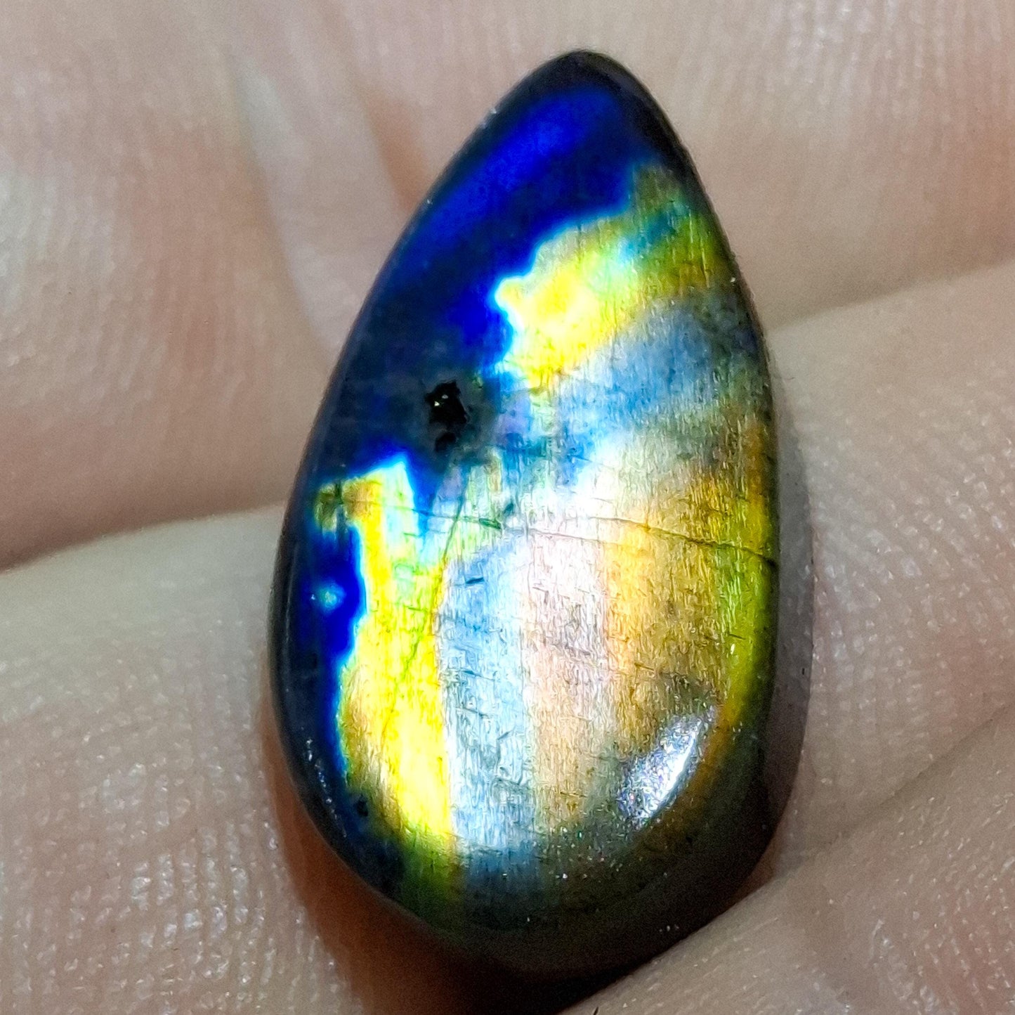 Cabochon spectrolite de yläama finlande