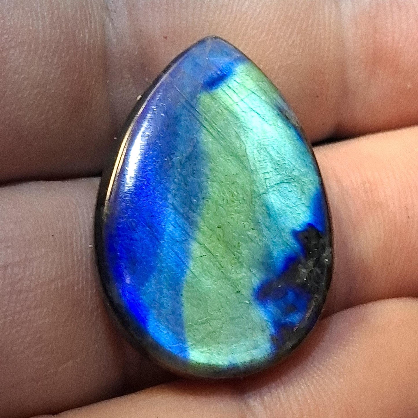 Cabochon spectrolite de yläama finlande