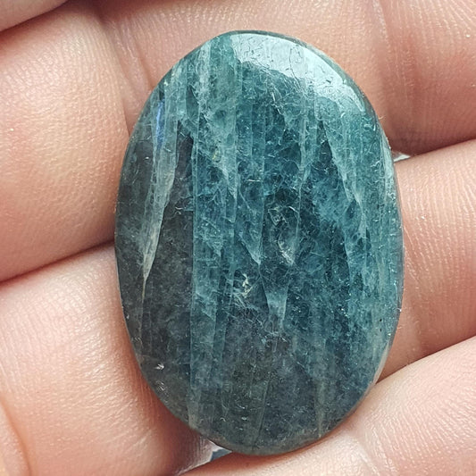 Cabochon apatite verte