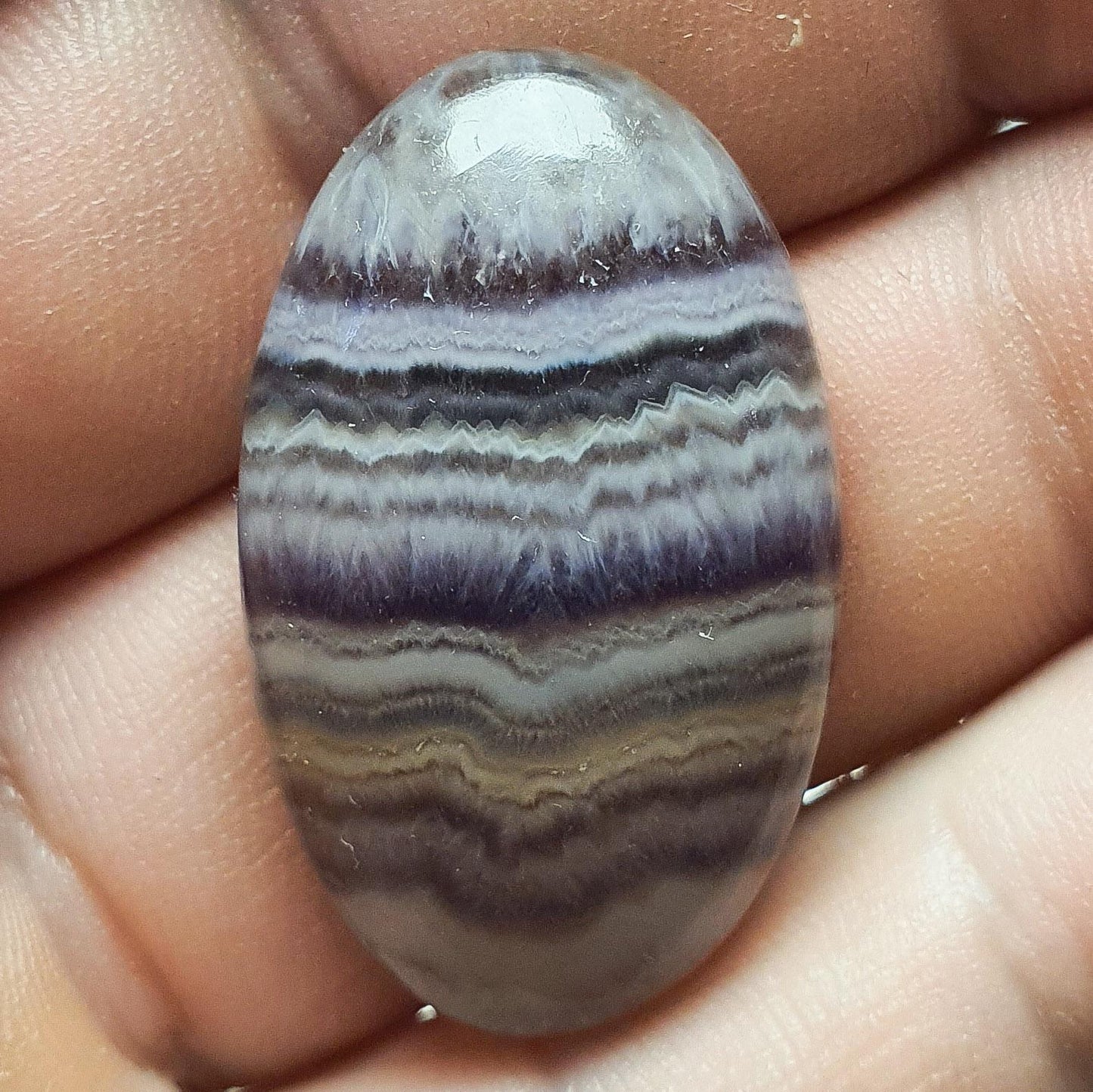 Cabochon agate lace de chatelperron