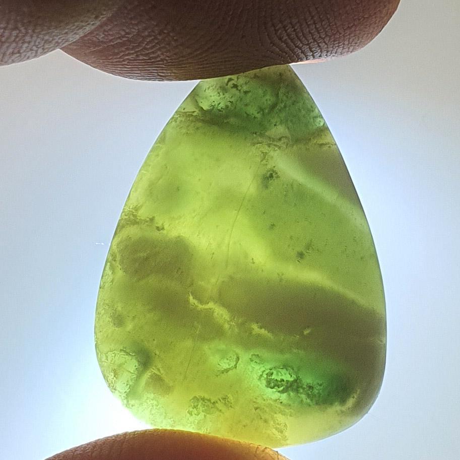 Cabochon opale kiwi