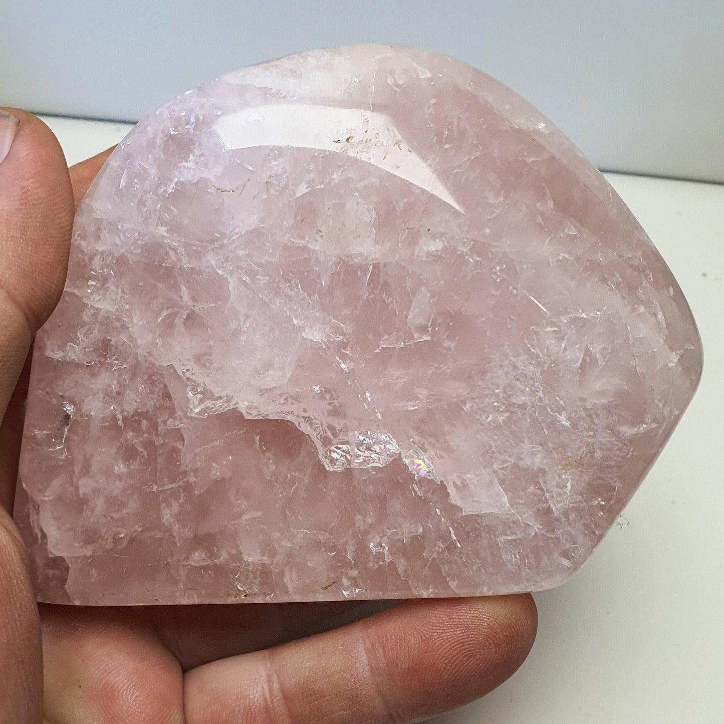 Quartz rose forme libre polie