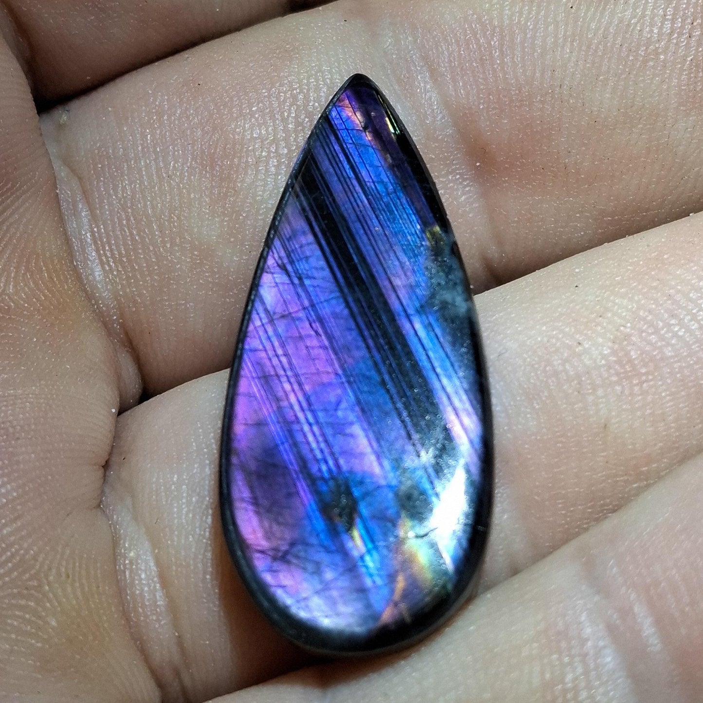 Cabochon spectrolite de yläama finlande