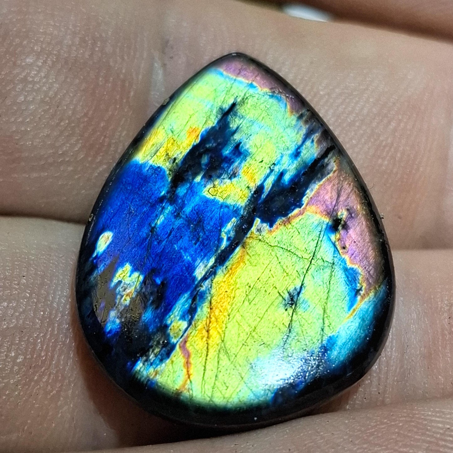 Cabochon spectrolite de yläama finlande