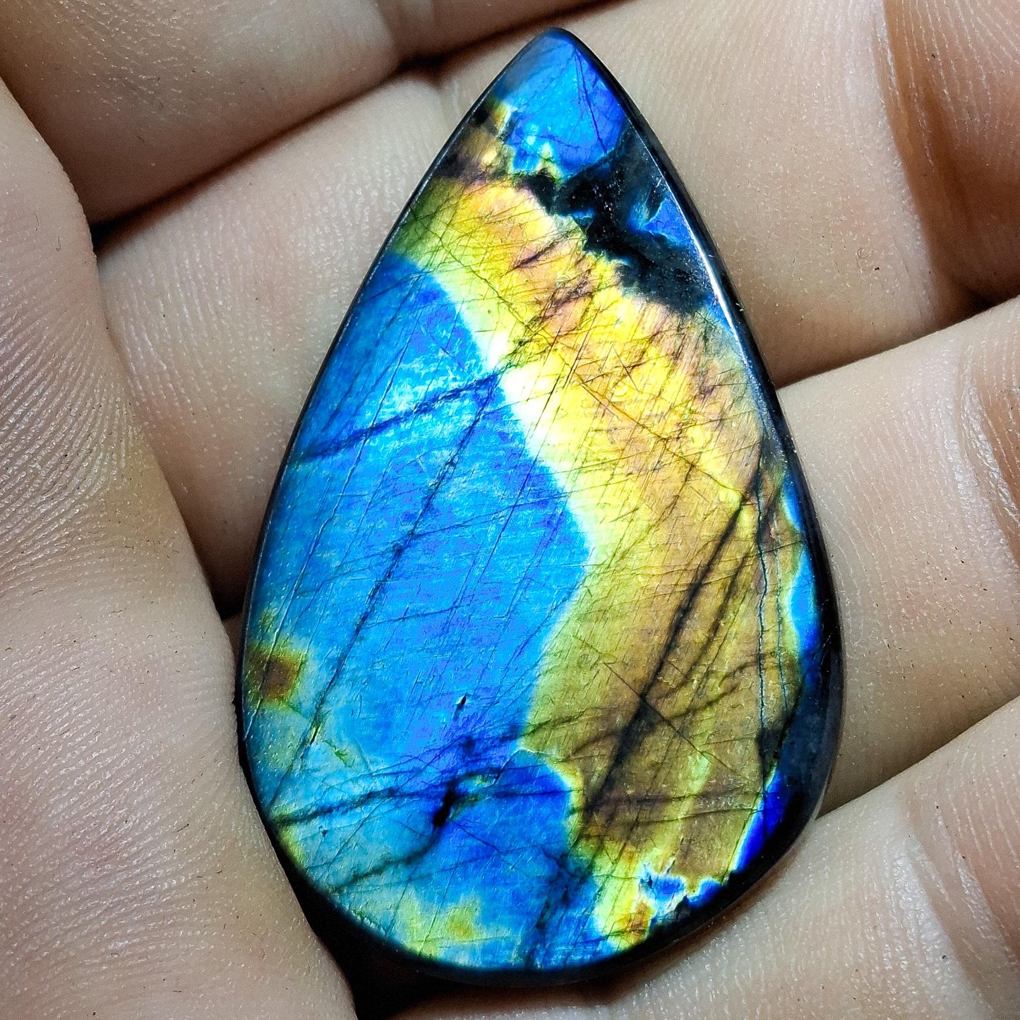 Cabochon spectrolite de yläama finlande