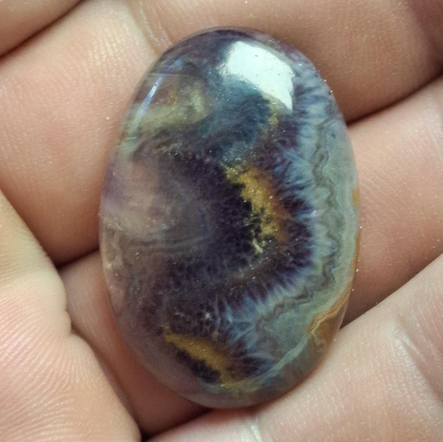 Cabochon agate lace de chatelperron