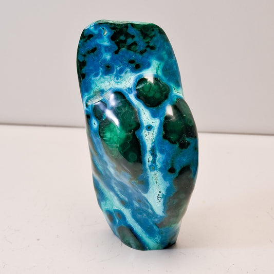 Chrysocolle Malachite forme libre polie