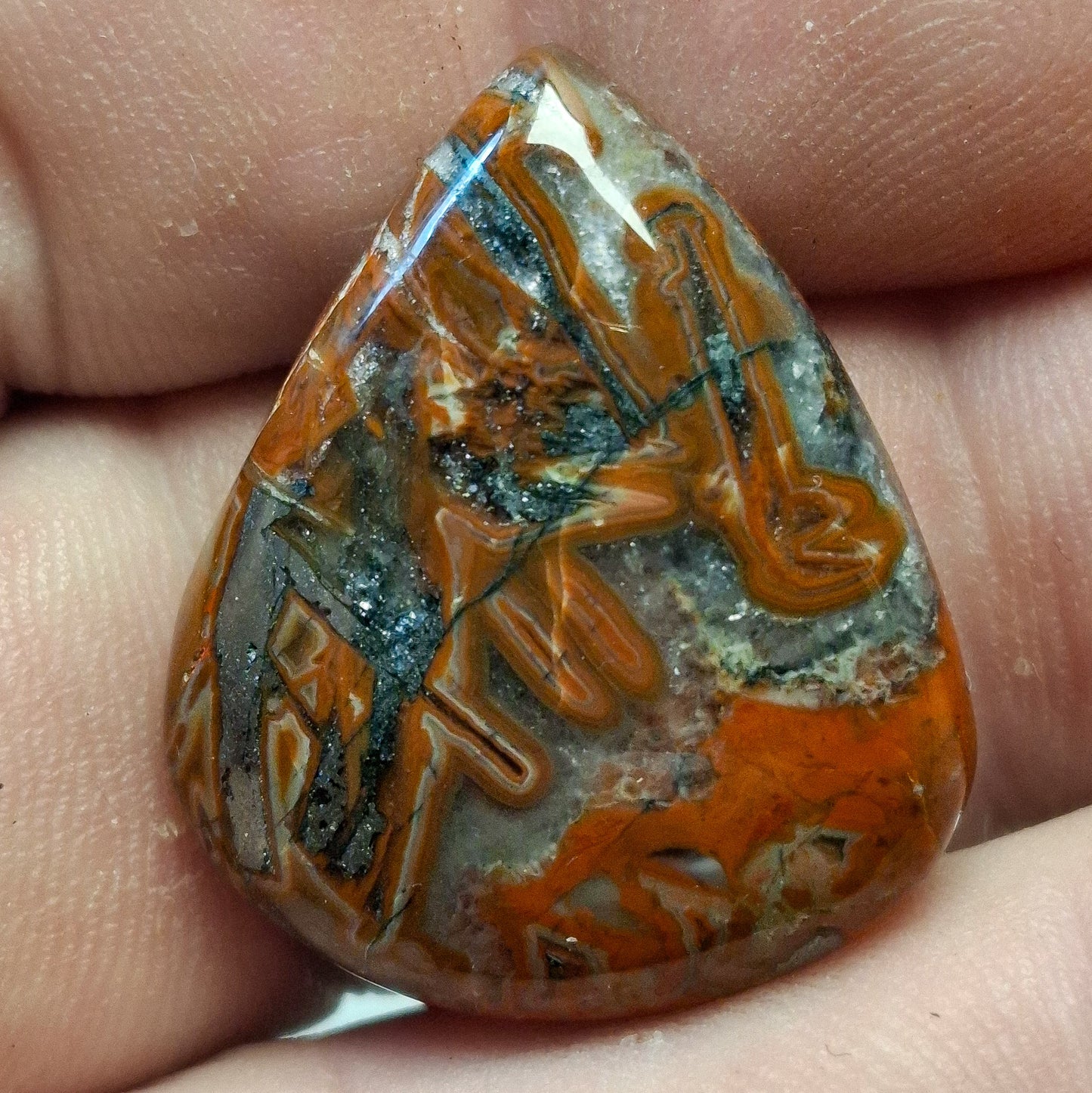 Cabochon agate de saphoz à  inclusion hématite