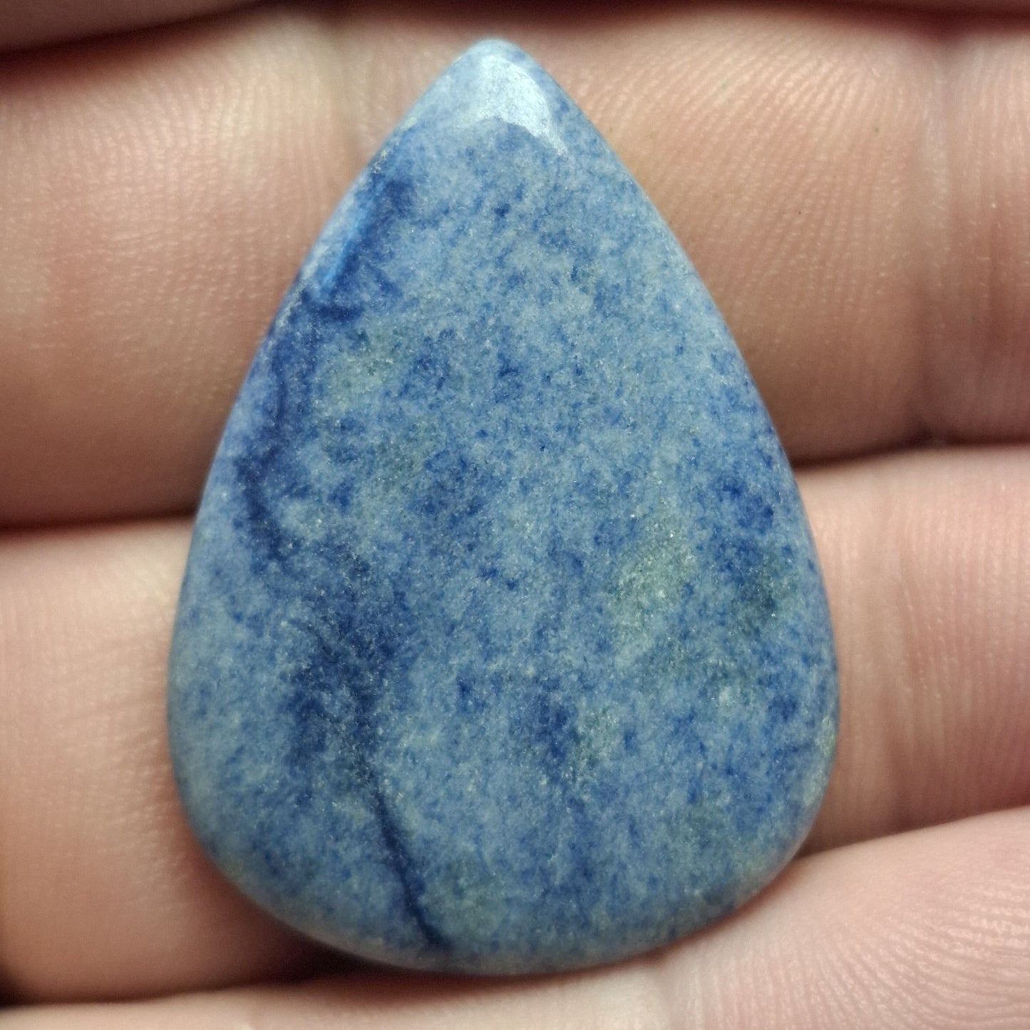 Cabochon Dumortierite