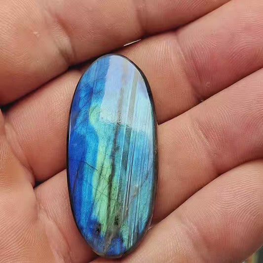 Cabochon spectrolite de yläama finlande