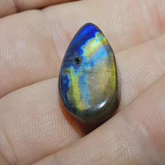 Cabochon spectrolite de yläama finlande